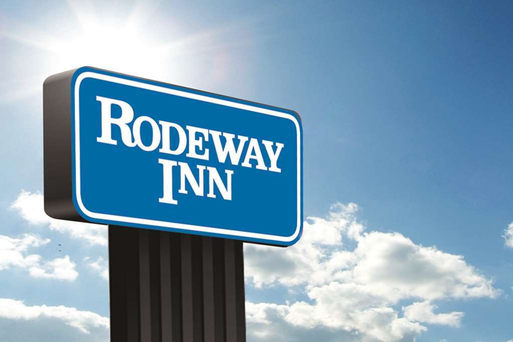 Rodeway Inn & Suites Hephzibah Augusta Exterior photo